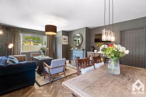 Photo 19- click for photo gallery